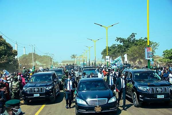 JUST IN: Gunmen attack Buhari’s security team in Katsina